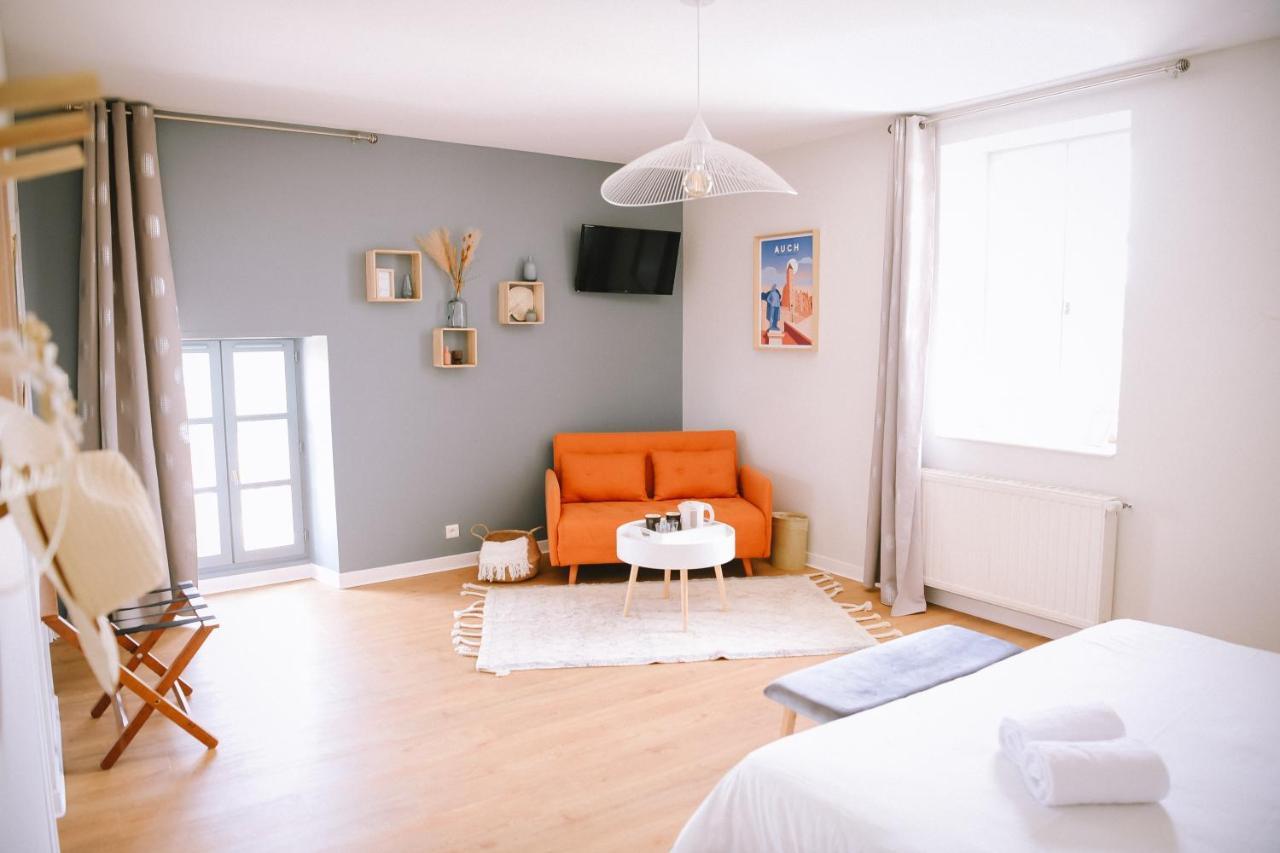 Chambre D'Hotes Domaine Le Castagne Auch Εξωτερικό φωτογραφία