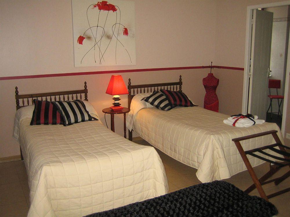 Chambre D'Hotes Domaine Le Castagne Auch Εξωτερικό φωτογραφία
