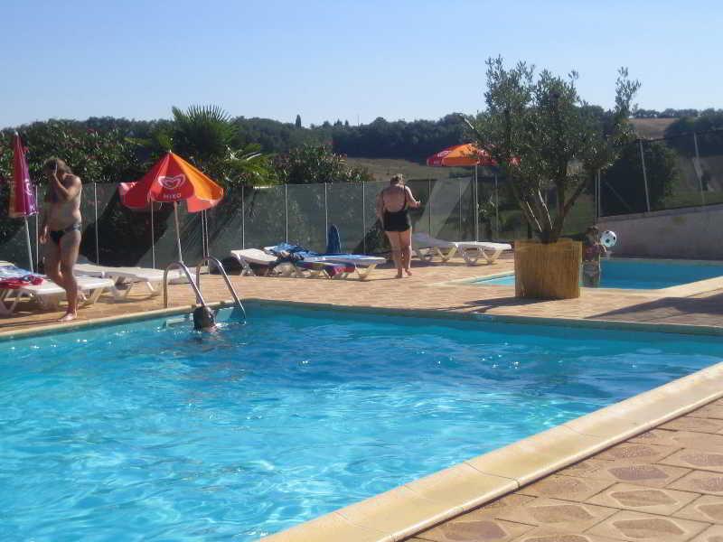 Chambre D'Hotes Domaine Le Castagne Auch Εξωτερικό φωτογραφία