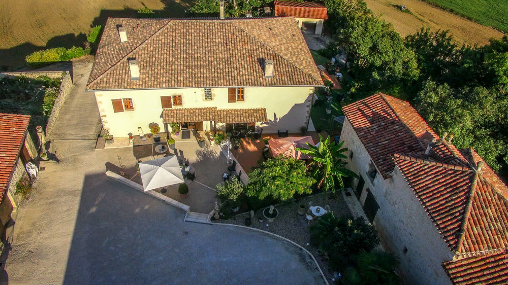 Chambre D'Hotes Domaine Le Castagne Auch Εξωτερικό φωτογραφία